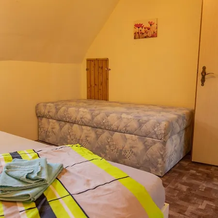 An Der Marina Apartment *