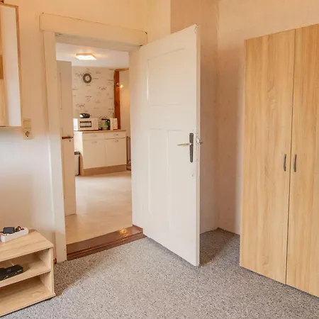 Apartment An Der Marina Kroslin